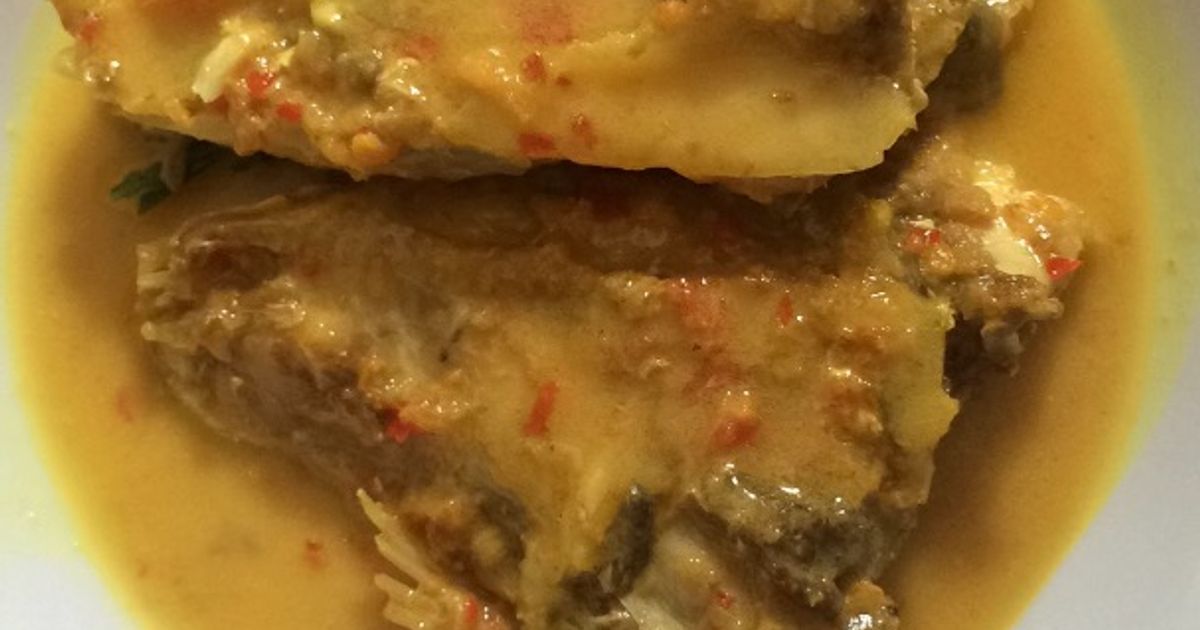 Gulai kepala kakap ala"masakan padang"