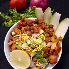 A picture of Chana chaat.
