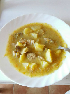 Una foto de Patatas guisadas con magro de cerdo