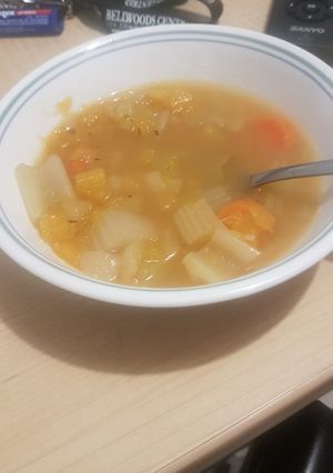A picture of Vegetable soup recipe.