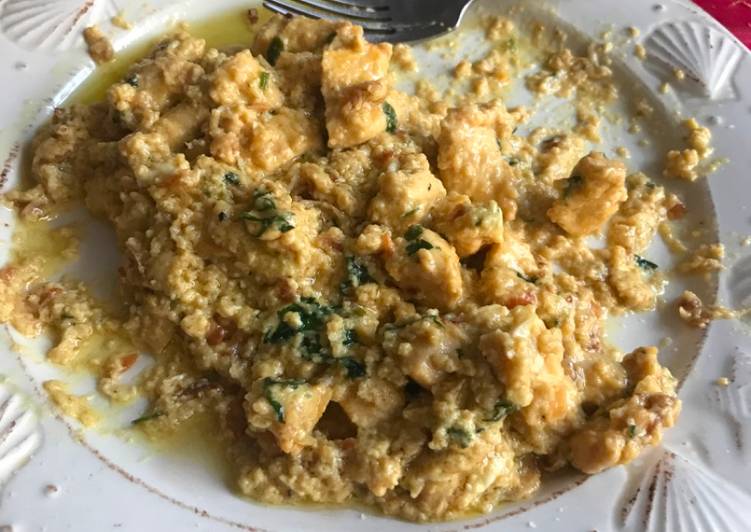 Revuelto de pollo con mostaza y miel