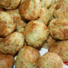 Una foto de Buñuelos de bacalao