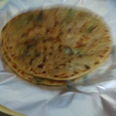 A picture of Palak paratha.