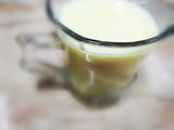 الكاسترد بالحبة الحمراء