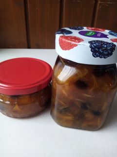 Vörösáfonyás narancslekvár recept fotója
