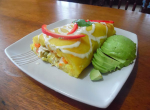 Una foto de Causa rellena de pollo | Estilo James Salaz