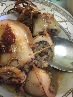 Hình của món Mực dồn thịt chiên nước mắm.