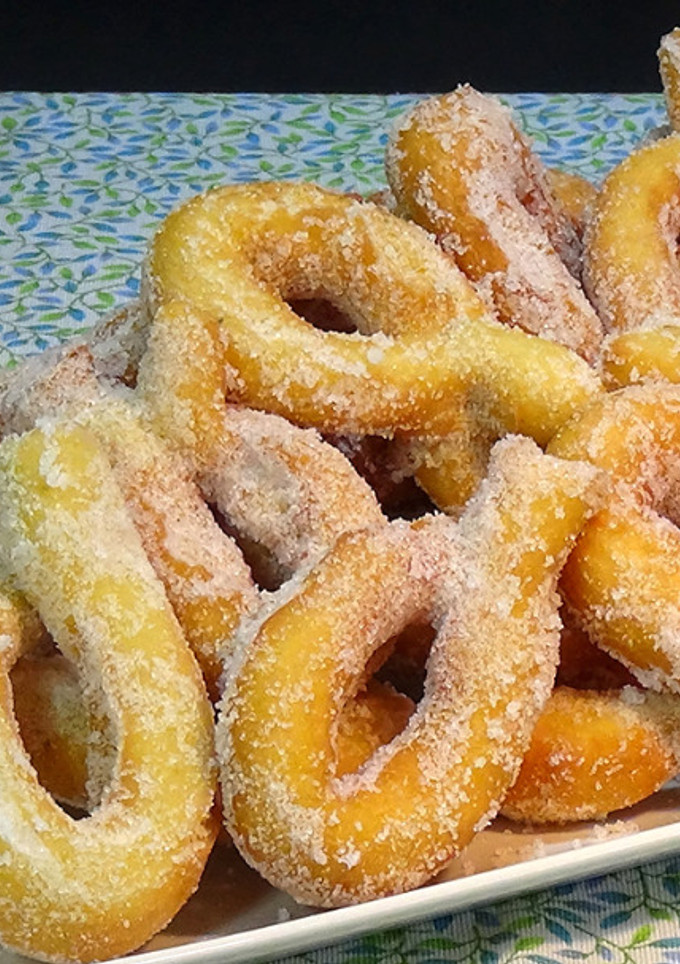 Una foto de Rosquillas de naranja y queso