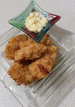 Una foto de Pechuguitas de pollo crocantes con mayonesa de jengibre
