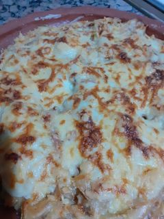 صورة لوصفة باسيتيشو 🍟🧀 كوزاميا😋 محبوبة المغاربة😊 في طاجين تاكرا