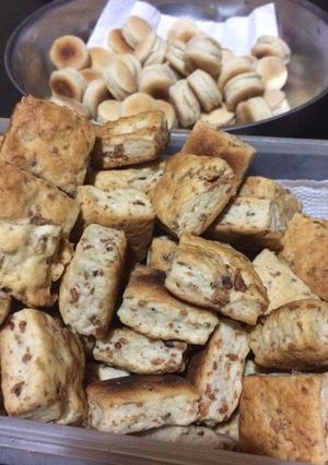 Una foto de Bizcochos con chicharrón