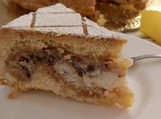 A picture of graham cracker dessert