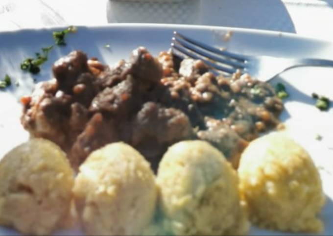 Passaggi a Fai Fatto in casa super veloce Spezzatino con polenta 🥘