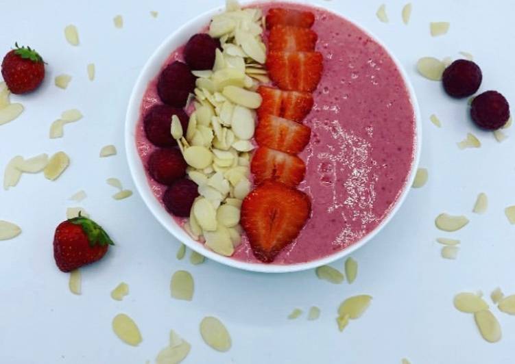 Comment Cuisiner Bouddha Bowl aux Fruits Rouges