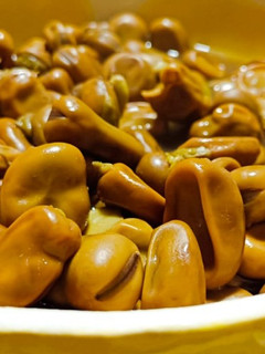 Una foto de Habas hervidas🫛🌶️