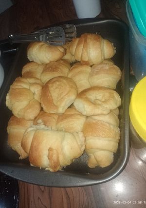 Una foto de Medialunas de masa madre