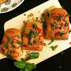A picture of Roti John.