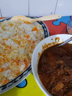 A picture of Beef biriani.
