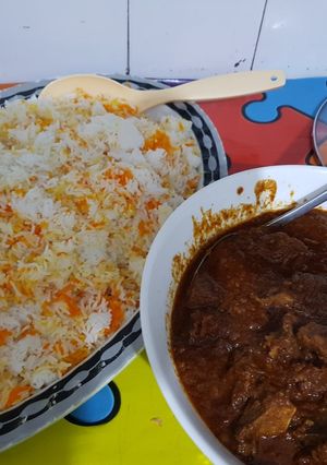 A picture of Beef biriani.