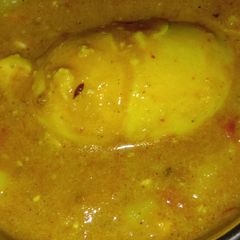 A picture of Egg Sabzi.
