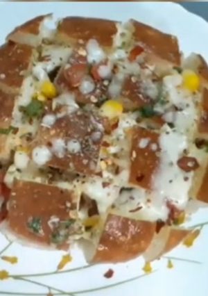 પુલ અપાર્ટ ગાર્લિક બ્રેડ (Pull Apart Garlic Bread Recipe In Gujarati) રેસીપી મુખ્ય ફોટો