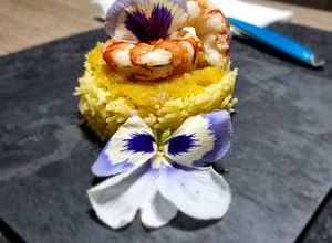 Foto di Riso basmati con gamberi e crema di mango e zenzero
