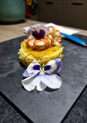 Foto di Riso basmati con gamberi e crema di mango e zenzero