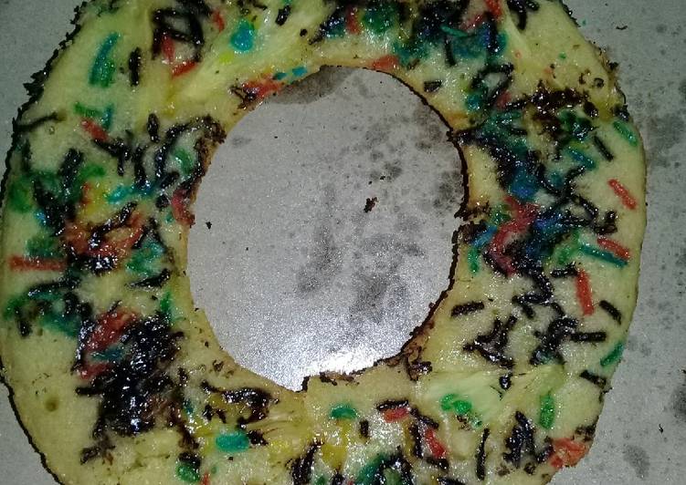 Cara mudah Menyiapkan Bolu kukus topping nanas meses (simple) Anti Gagal