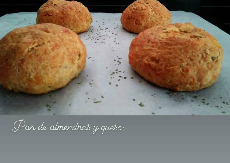 Pan de almendras y queso sin gluten