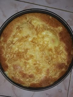 صورة لوصفة كيكة بالكريمة والتفاح