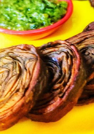 अळूवडी (aloo wadi recipe in marathi) रेसिपी चे मुख्य फोटो 