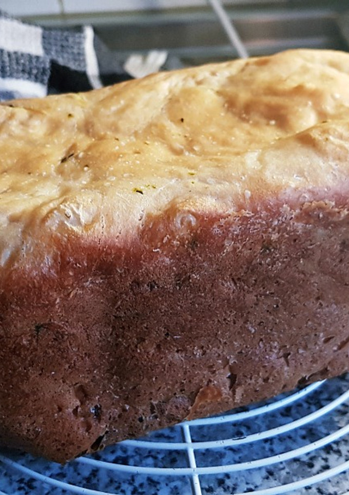 Una foto de Pan de Kefir con Calabacín en panificadora
