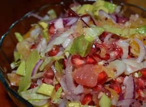 Una foto de Ensalada marroquí de granada y naranjas