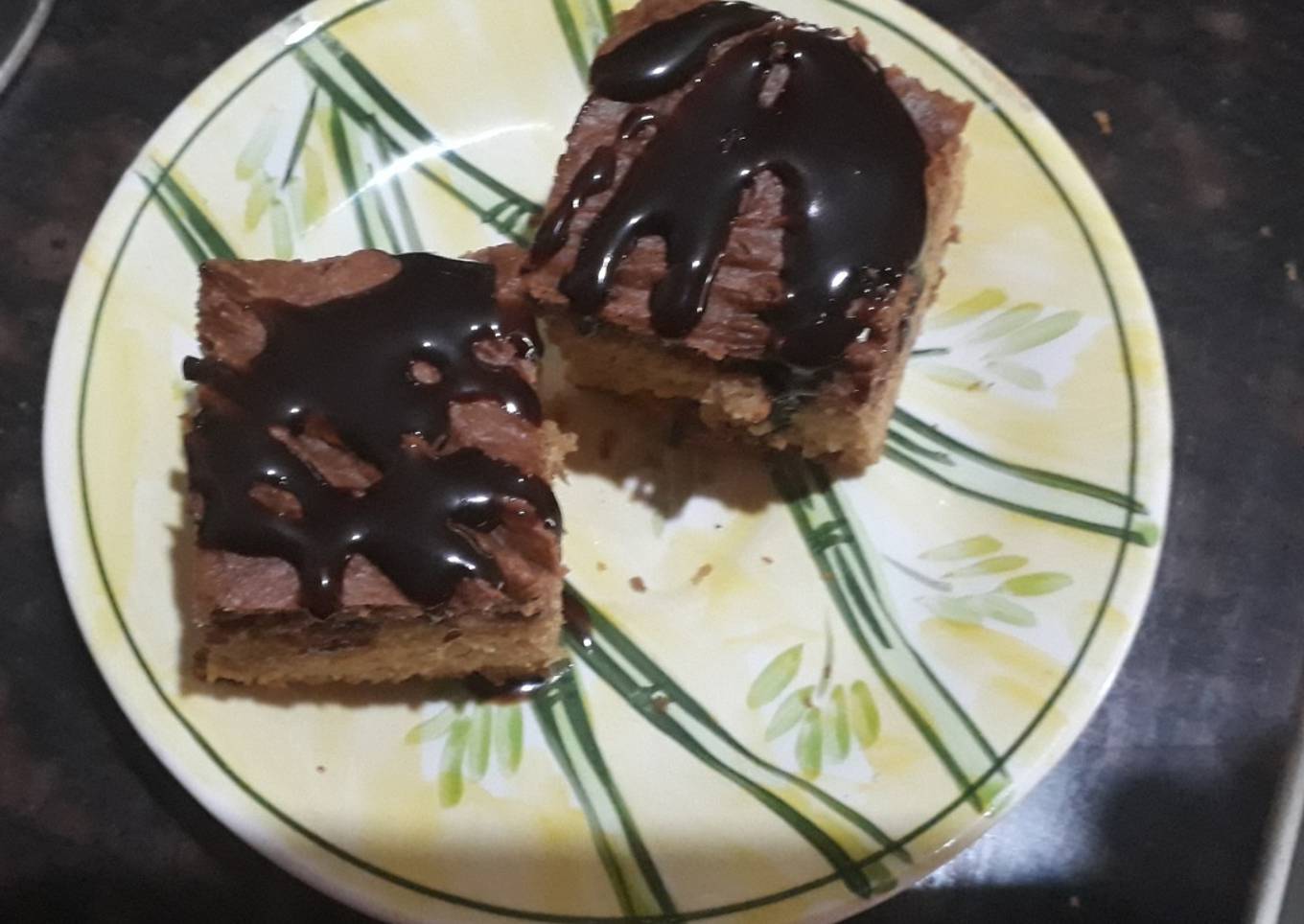 Healthy chocolate cake with bananas made from wholemeal flour