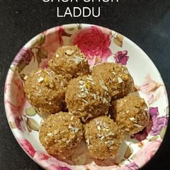 A picture of Churma Galangal laddu.