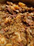 Fréjoles con patata y hueso de jamón