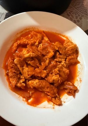 Una foto de Huevo en Salsa Roja