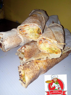 A picture of Chicken shawarma.