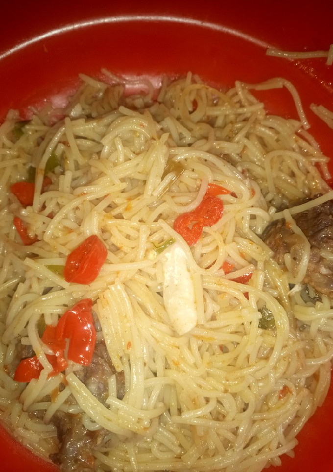 A picture of Peppered spaghetti.