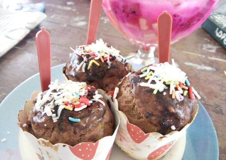 Cara Gampang Membuat Banana choco muffin, Sempurna