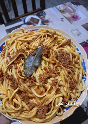 صورة لوصفة سباڨيتي بالتونة والطماطم👌😋