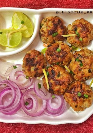 A picture of Chicken keema tikki.