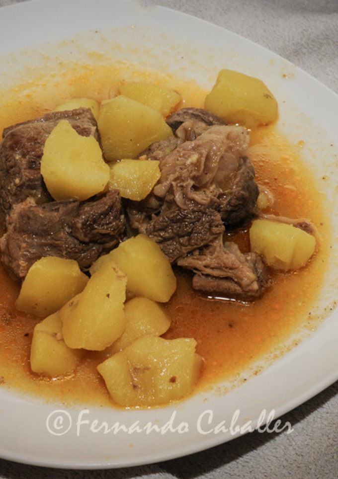 Una foto de Guisado de costillas