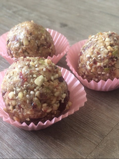 A picture of Easy Energy Balls.