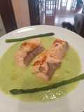 Salmón en salsa dulce de espárragos trigueros