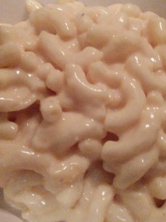 A picture of Mac & cheese.