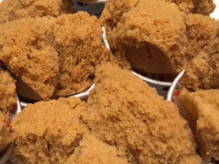 Cara Mudah Membikin Resep Bolu kukus gula merah santan mekar yang Bisa Manjain Lidah Anti Ribet, Bisa Manjain Lidah