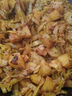 आलू पत्ता गोभी की सब्जी (aloo patta gobi ki sabzi recipe in Hindi) रेसिपी मुख्य फोटो