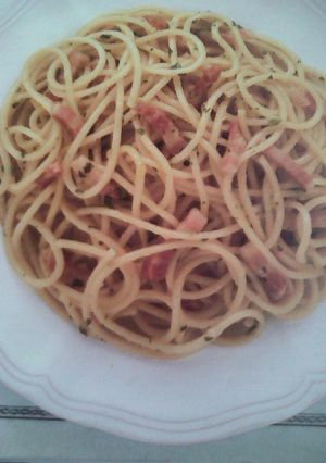 Una foto de Spaghetti a la carbonara