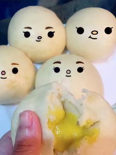 Hình của món Bánh bao bơ vui nhộn 🙃.